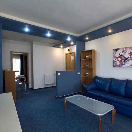 Hotel Torontal Тимишоара Экстерьер фото