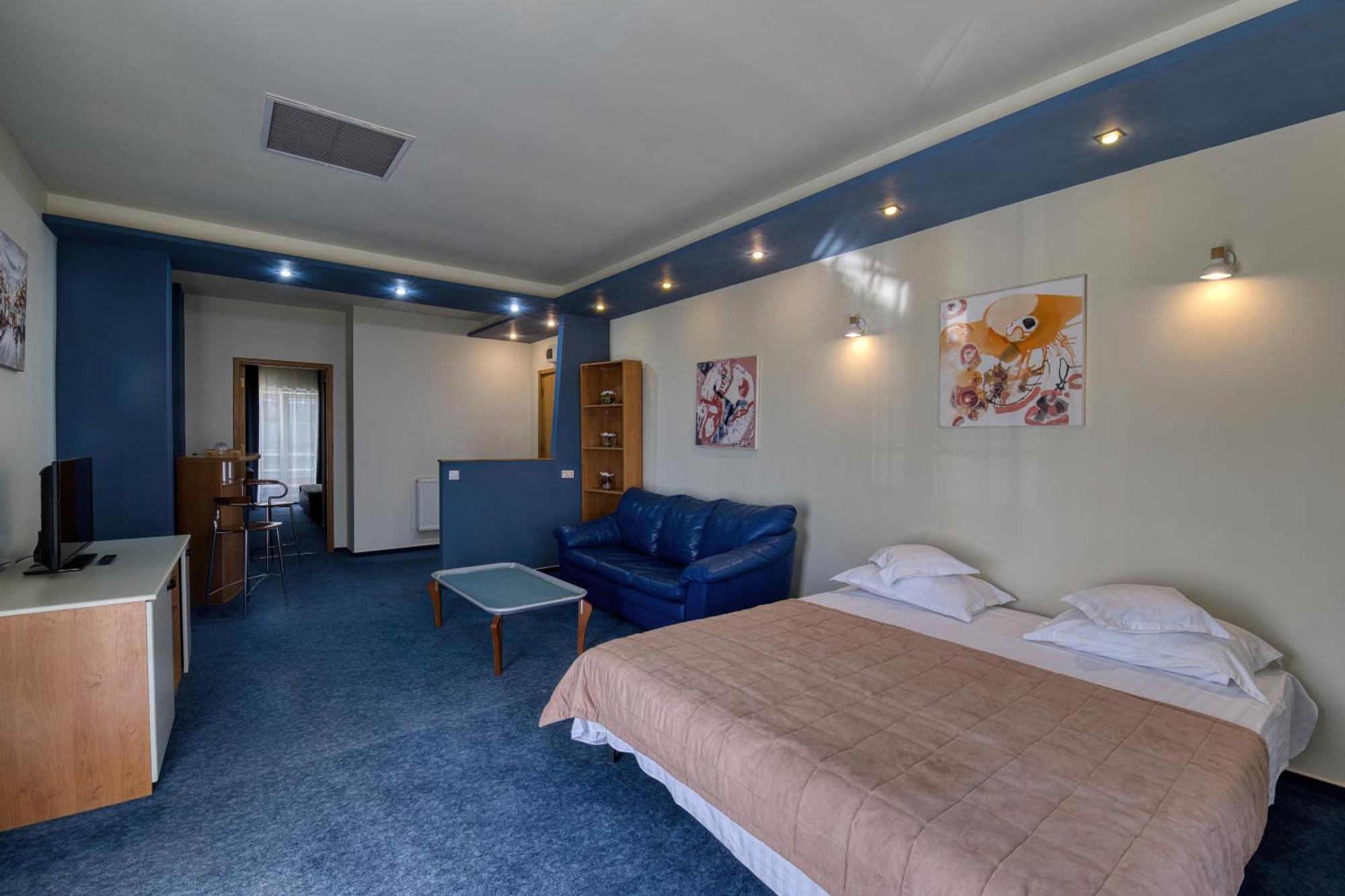 Hotel Torontal Тимишоара Экстерьер фото