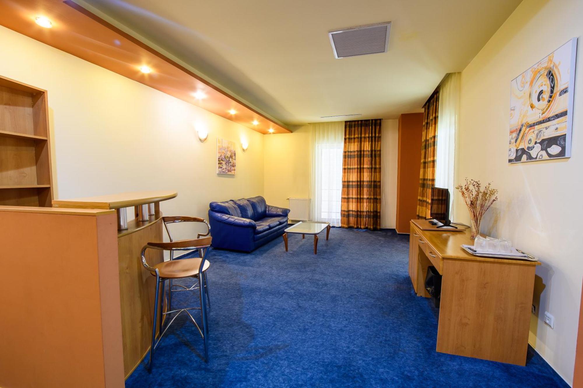 Hotel Torontal Тимишоара Экстерьер фото